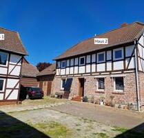 Charmanter Dreiseitenhof Resthof mit 3 separaten Wohneinheiten - Schöningen
