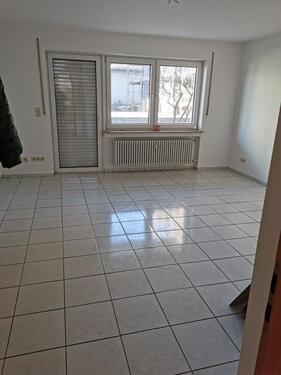 Foto - Wohnung 72qm EG mit Terrasse Carport Zeiler Strasse