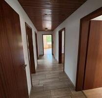 • Helle 3-Zimmer-Wohnung (93 qm) mit großem Balkon - Steinheim an der Murr