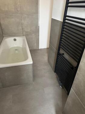 Foto - 3 Zimmer 1.OG Wohnung Garten ggf. Garage Kleine Halle BS