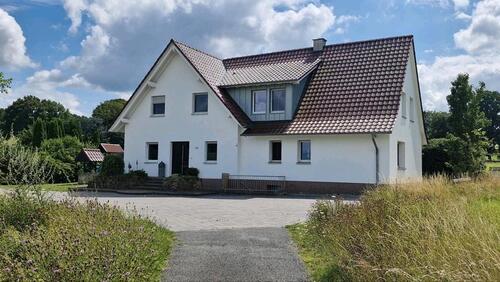 Foto - EFH in Alleinlage mit Einliegerwohnung (weiterer Wohnraum)