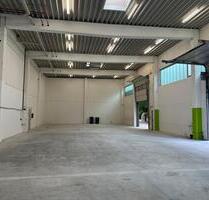 Lagerhalle in einer neuwertigen, kleinen Gewerbeimmobilie mit Glasfaseranschluss - Ratingen Hösel