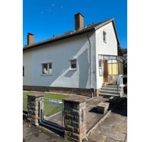 Doppelhaushälfte - 220.000,00&nbsp;EUR Kaufpreis, ca.&nbsp; 80,00&nbsp;m&sup2; in Rotenburg an der Fulda (PLZ: 36199)