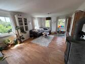 Foto - Charmante 5,5-Zimmer-Wohnung mit Garten, Balkon und Doppelgarage