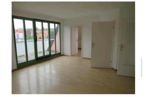 Foto - Dachgeschosswohnung - 72.000,00&nbsp;EUR Kaufpreis, ca.&nbsp; 61,50&nbsp;m&sup2;