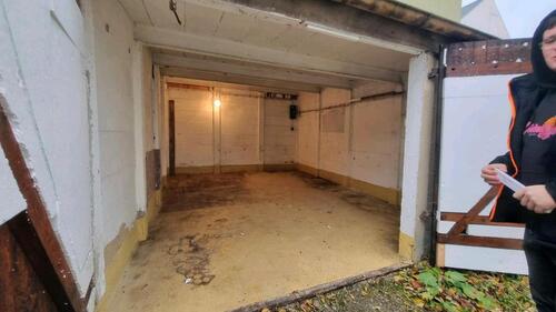 Foto - Große Garage Chemnitz Bernsdorf Abzugeben