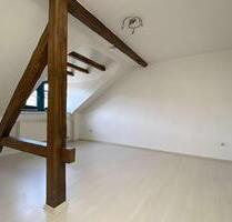 Gemütliche 2-Raum-Wohnung mit Altbaucharme in Falkenstein - Falkenstein/Vogtland