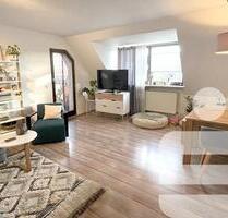 Gemütliche 3-Zimmer-Dachgeschosswohnung in Roth mit Garage