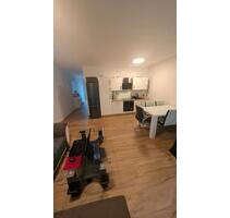 Helle 2-Zimmer-Wohnung (55 m²) mit Parkplatz - Werder (Havel)