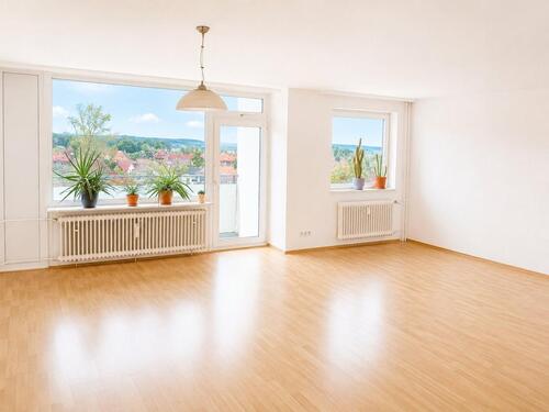 Foto - 4 Zimmer - Küche - Bad - Gäste-WC - Balkon - Pkw-Stellplatz