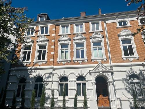 Foto - 1-Zi. Altbau-Whg. mit Küche und Parkett in direkter Ruhr-Lage