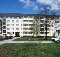 Haus mit Aufzug! genießen Sie Weihnachten in Ihrer neuen frisch sanierten Wohnung! - Dresden Leuben Haus mit Aufzug! genießen Sie Weihnachten in Ihrer neuen frisch sanierten Wohnung! - Dresden Leuben