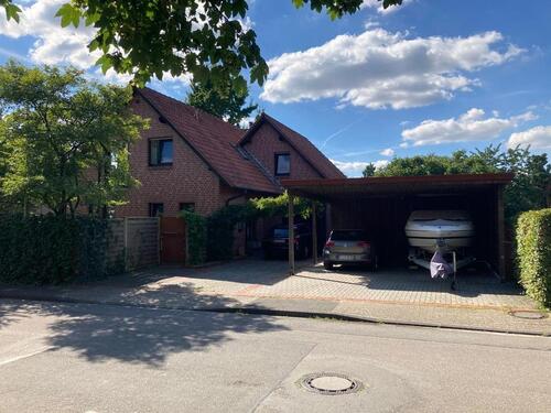 Foto - Exkl. freistehendes Einfamilienhaus 871qm2 Pool & Sauna