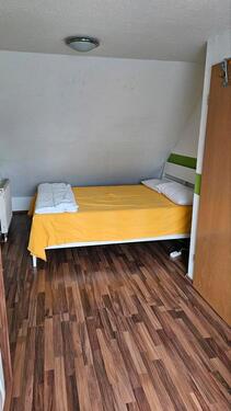 Foto - Gemütliches Dachgeschoss-Zimmer in Niederseßmar (nur Frauen)