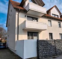 Renovierte 3-Zimmer-Wohnung mit Einbauküche, Terrasse und Garage - Memmingen