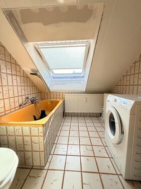 Foto - 2 Zimmer Dachgeschoßwohnung zur Miete in Saarbrücken