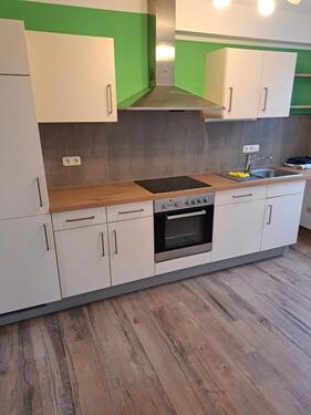 Foto - 3 Zimmerwohnung mit Terasse u. Einbauküche