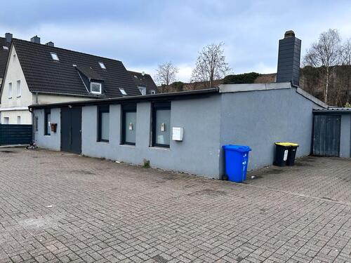 Foto - Lagerhalle - 1.500,00&nbsp;EUR Kaltmiete,