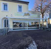 *** Ebenerdiges Ladenlokal mit großer Schaufensterfront in bester Lage in Daun***
