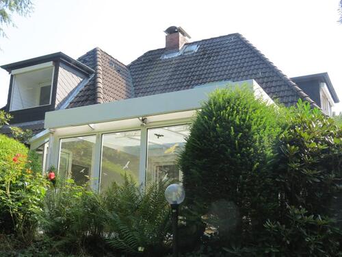 Foto - Möbliertes Haus in bevorzugter Grünlage für Wg oder Familie