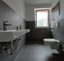 Geräumige 2-Zimmer-Whg mit Balkon in gedämmtem Haus - Minden Kuhlenkamp