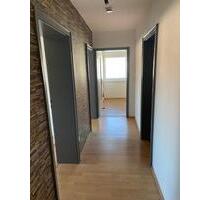 3 Zimmer Wohnung, 3.OG ohne Aufzug, Neumarkt nah zur Innenstadt - Neumarkt in der Oberpfalz Altenhof