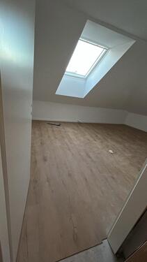 Foto - 1 Zimmer Etagenwohnung zur Miete in Edingen-Neckarhausen