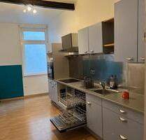 Große 5-Zimmer-Wohnung 170 m² - 1.250,00&nbsp;EUR Kaltmiete, ca.&nbsp; 170,00&nbsp;m&sup2; in Warburg (PLZ: 34414)
