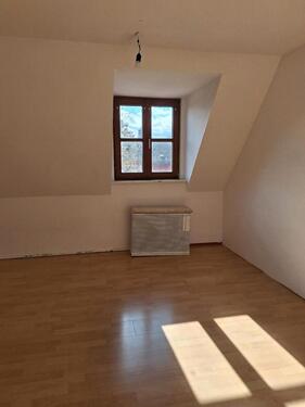 Foto - 1 Zimmer Wohnung zu vermieten - 700,00 EUR Kaltmiete,