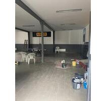 Halle zu vermieten in Elmshorn Nähe Stadt