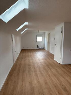 Foto - Lichtdurchflutete Dachgeschosswohnung - Kernsaniert