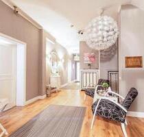 Bornheim: Charmantes Hotel mit 31 Zimmern, Gastronomie und 2 Wohnungen!