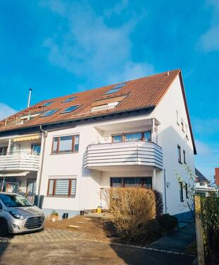 Foto - 2,5-Zi-Wohnung mit sehr großem Balkon & TG Neckartailfingen
