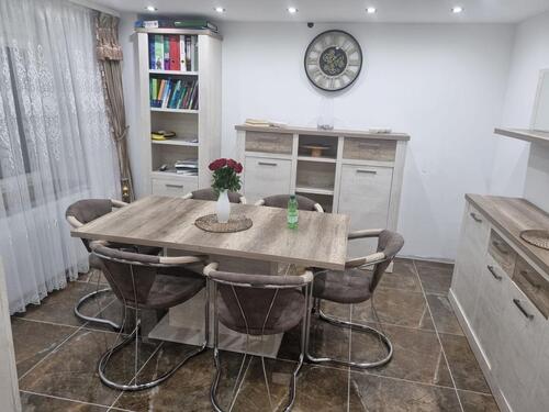 Foto - Großzügige 5-ZKB Wohnung in Wadern-Morscholz (140 qm)