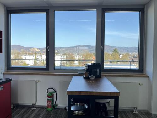 Foto - 5 Büros mit Weitblick und Top-Anbindung