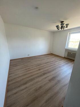 Foto - Helle 3 Zimmer Wohnung - 700,00&nbsp;EUR Kaltmiete, ca.&nbsp; 72,00&nbsp;m&sup2;