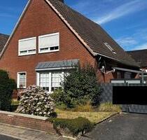 Einfamilienhaus Brüggen Born - 380.000,00 EUR Kaufpreis, ca.  135,00 m² in Brüggen (PLZ: 41379)