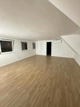 Foto - Wunderschöne, frisch sanierte Wohnung Garten, 2 Bäder, 45 Zimmer