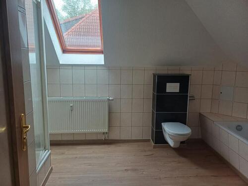 Foto - Helle 3-Raum-Dachgeschoss-Wohnung zu vermieten