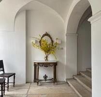 2-Zimmer-Luxuswohnung im Schloss, voll möbliert und ausgestattet - Niesky