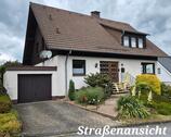 Foto - Freistehendes Einfamilienhaus mit Einliegerwohnung