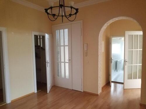 Foto - Großzügige 3-Raum-Wohnung im Villenviertel