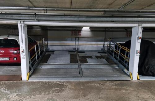 Foto - Tiefgaragenstelplatz holzhofallee 28-32
