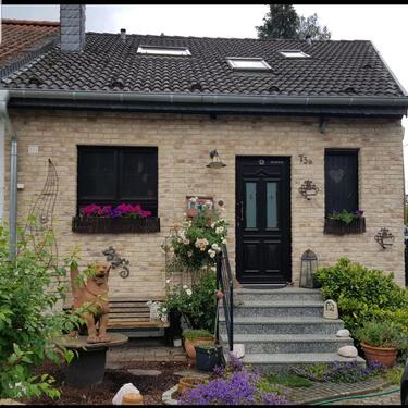 Foto - Von Privat! Charmantes Einfamilienhaus mit Pferdestall in Neersen