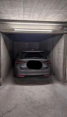 Foto - Sicherer Tiefgaragenstellplatz in Schelklystraße bei Thoraxklinik