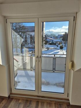 Foto - 3 Raumwohnung 81m² mit Balkon saniert im 2. OG in Schmerbach