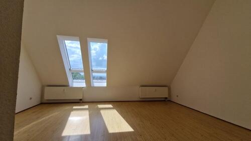 Foto - Helle Atelierwohnung in ruhiger Lage mit Pkw-Stellplatz