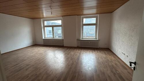 Foto - WOHNUNG 84m² **TOP LAGE** - 670,00&nbsp;EUR Kaltmiete, ca.&nbsp; 84,00&nbsp;m&sup2;