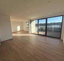 3,5 Zimmer Maisonnette Wohnung - 1.700,00&nbsp;EUR Kaltmiete, ca.&nbsp; 120,00&nbsp;m&sup2; in Sindelfingen (PLZ: 71063)