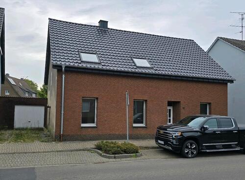 Foto - Einfamilienhaus mit Garten in Rees